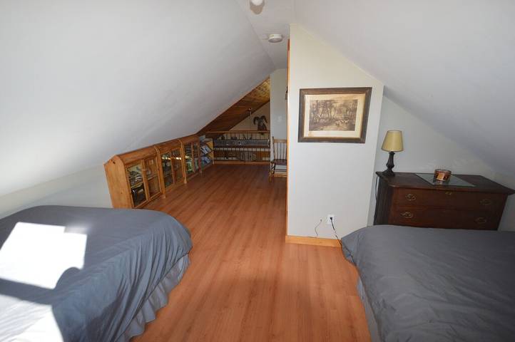 Cabane en bois pour 12 personnes, avec jardin et jacuzzi dans Canada - 2