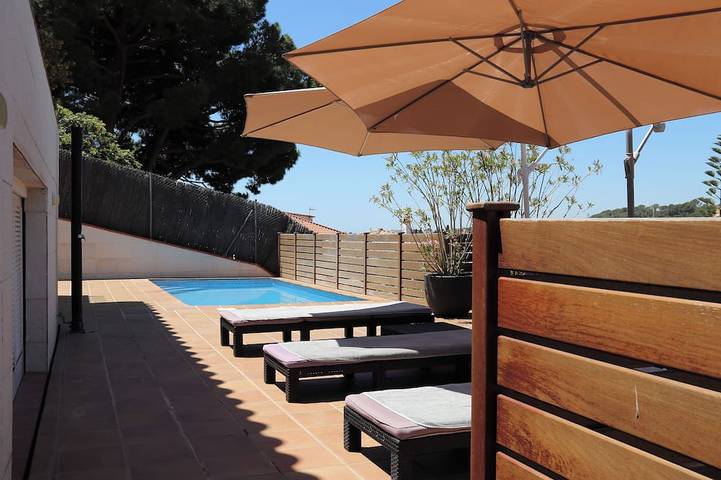 Chalet para 10 personas, con balcón y jardín - 1