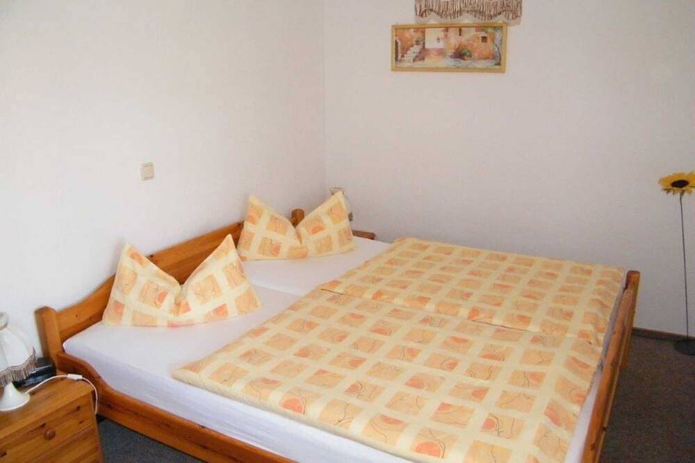 Ganze Wohnung, 2 Peterskopf - Haus Bergblick in Bringhausen, Edertal