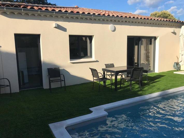 Villa pour 6 personnes, avec jardin et piscine, animaux acceptés à Vallon-Pont-d'Arc - 3