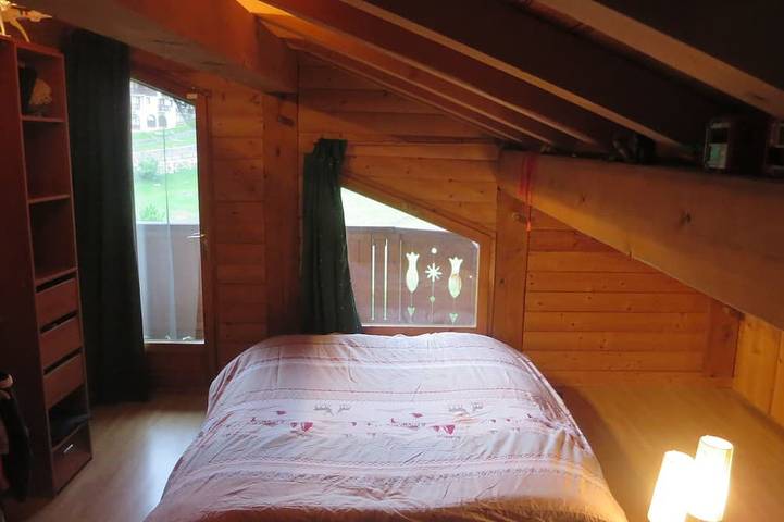 Gîte pour 9 personnes, avec Balcon et Piscine dans Station de Montchavin les Coches - 2