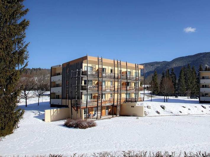Camping für 4 Personen, mit Kinderpool am Vercors