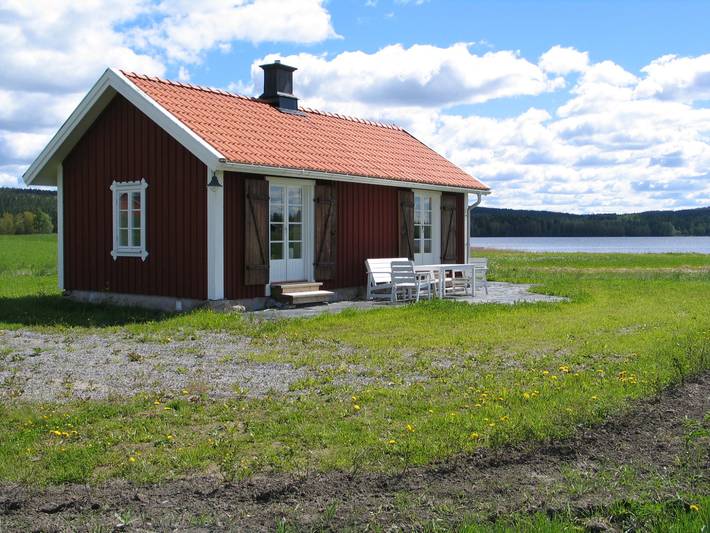 Ferienhaus für 4 Personen, mit Sauna und Seeblick sowie Garten - 1