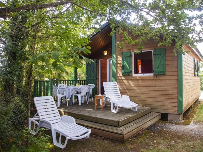 Location de vacances pour 4 personnes, avec piscine et terrasse à Naucelle - 4