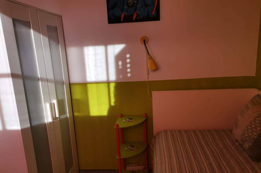 Kolonialhaus 20 km vom Zentrum von Barcelona in Montcada i Reixac, Barcelona Provinz
