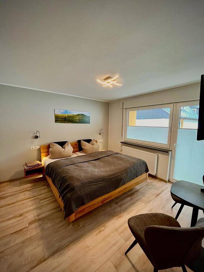 Chambre d’hôte pour 4 personnes, avec terrasse ainsi que vue et jardin, animaux acceptés à Kröv - 3