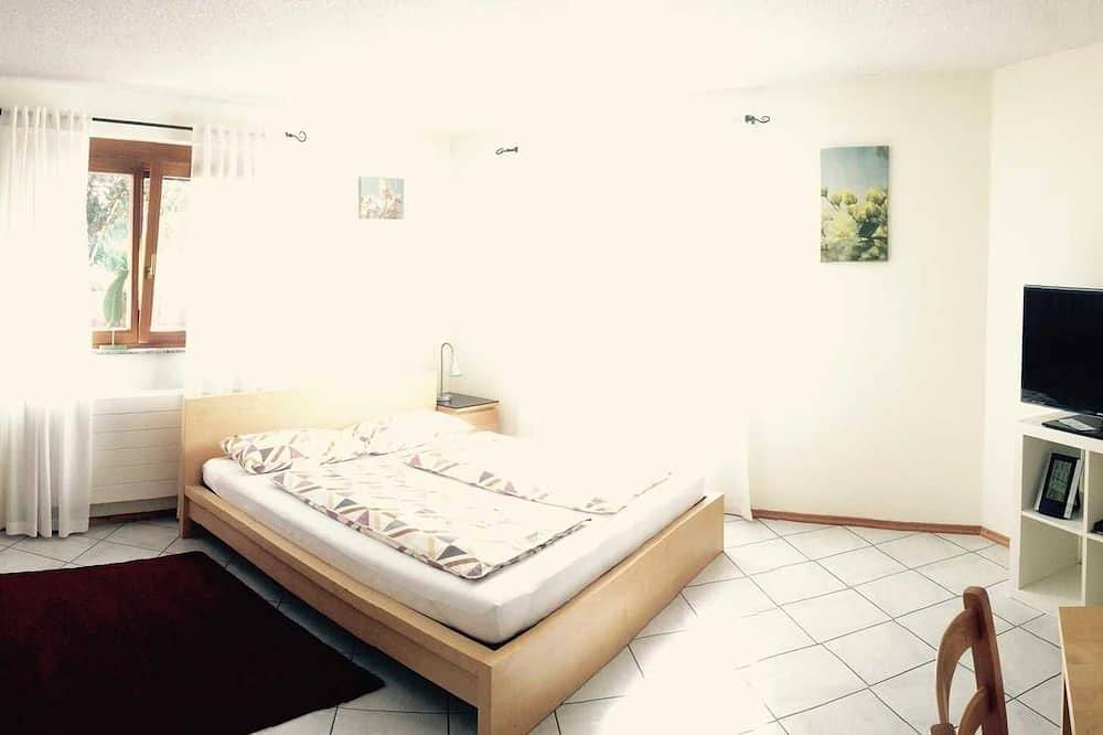Geheel appartement, Irene Kindsvater - gedeelde kamer met toilet en douche in Europa-Park, Rust
