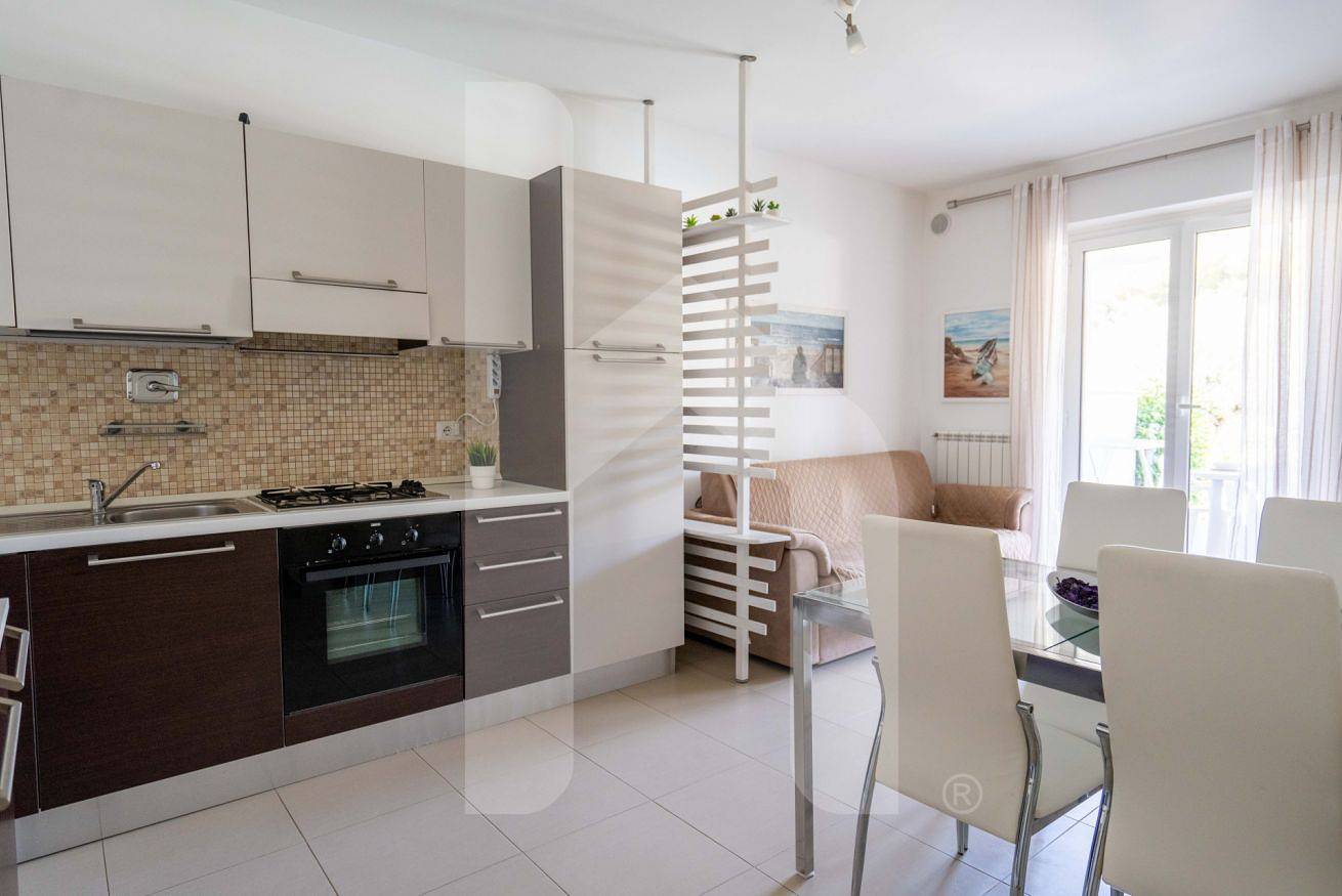 Ganze Wohnung, Ferienwohnung für 4 Personen mit Garten in Pineto, Adriaküste Abruzzen