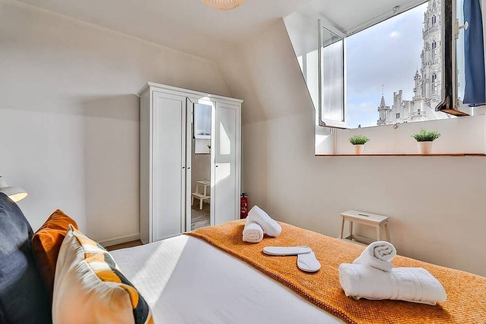 Entire apartment, Modern Comfort by Grand Place in Brussels, Brussels region