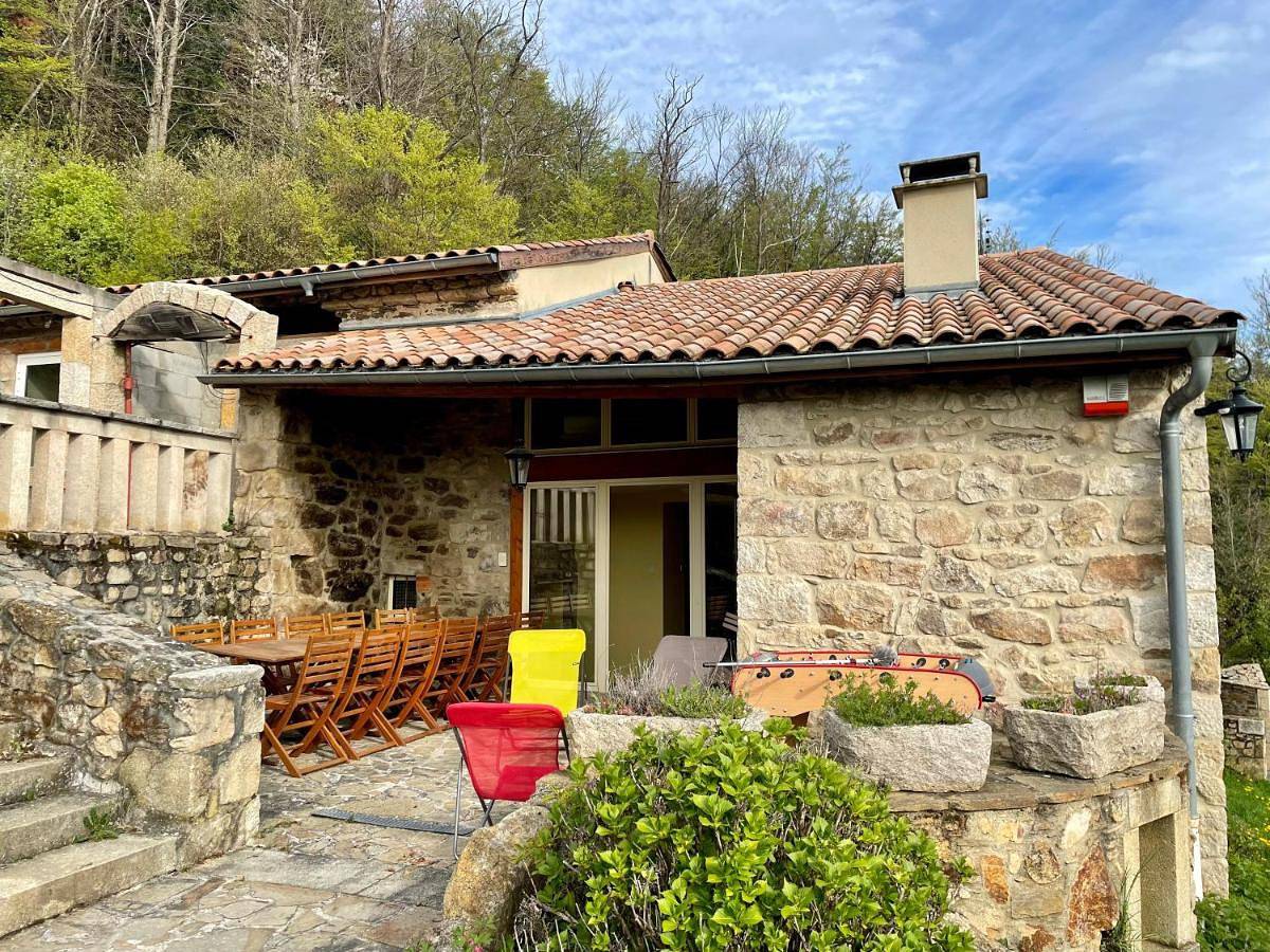 Gîte Chez la Marie, maison de caractère et de quiétude in Pélussin, Parc Naturel Régional du Pilat
