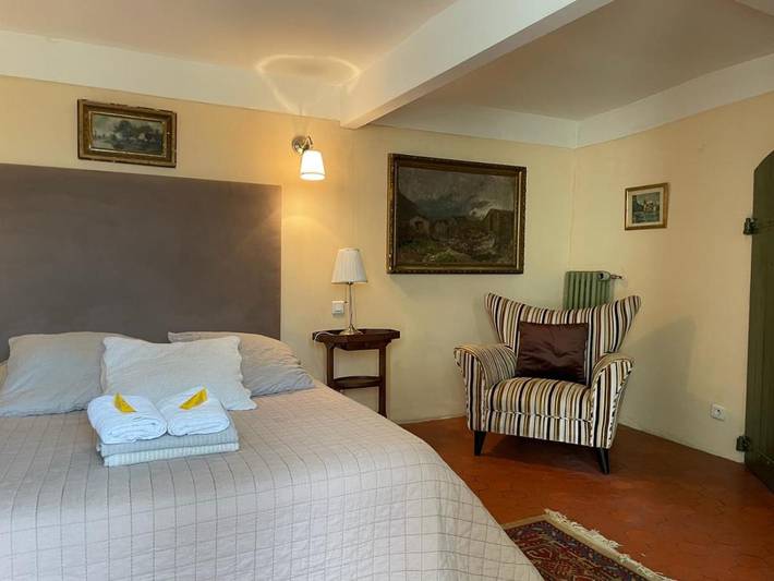 Maison d’hôte pour 2 personnes, avec jardin ainsi que piscine et vue, animaux acceptés à Moustiers-Sainte-Marie - 3