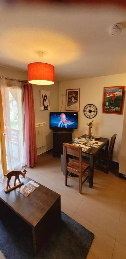 Gîte pour 4 personnes, avec balcon ainsi que piscine et vue dans Office De Tourisme De Font Romeu - 3