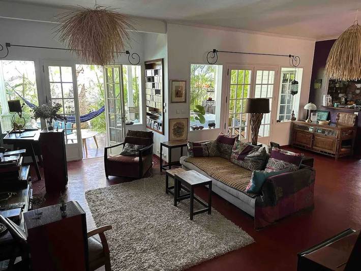 Location de vacances pour 6 personnes, avec terrasse et piscine aux Avirons - 3