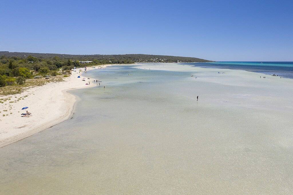 Holiday Home for 7 People in Dunsborough, Western Australia