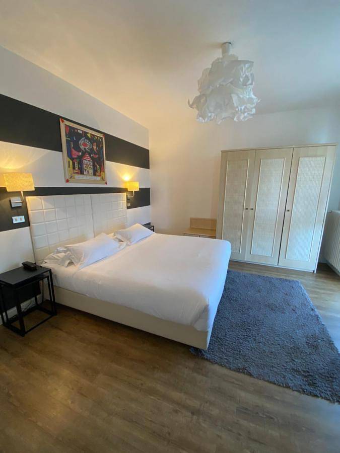 Hôtel pour 2 personnes, avec terrasse à Fiumaretta di Ameglia - 4