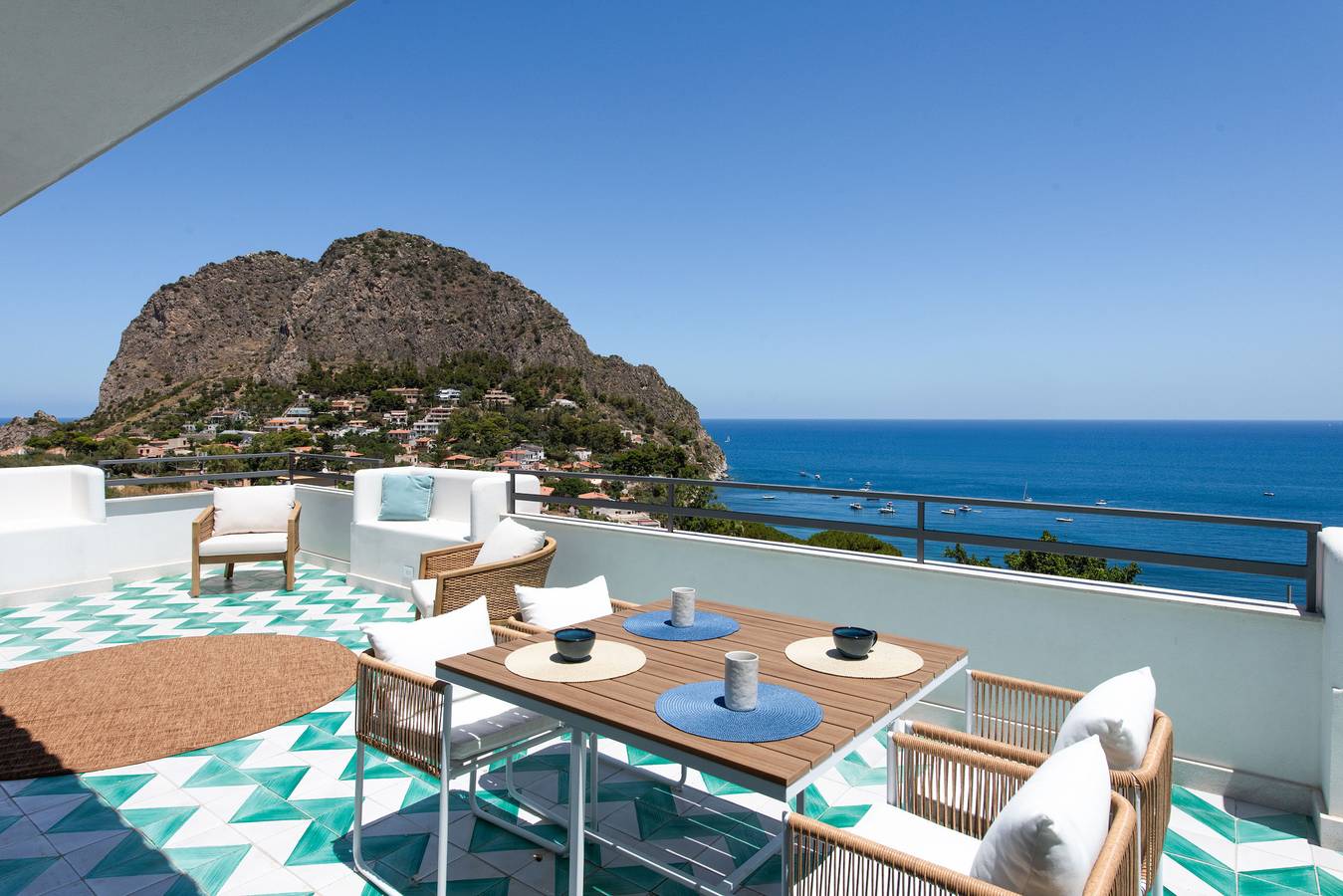 Ganze Wohnung, Casa Flavia con Terrazza Vista Mare by Wonderful Italy in Capo Zafferano, Palermo Provinz