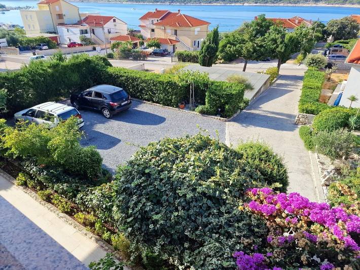 Entire apartment, Two bedroom apartment with terrace and sea view Barbat, Rab -b in Barbat na Rabu, Rab