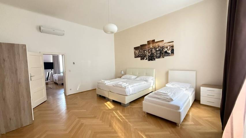 Ferienwohnung für 7 Personen, mit Balkon und Terrasse in Wiener Prater