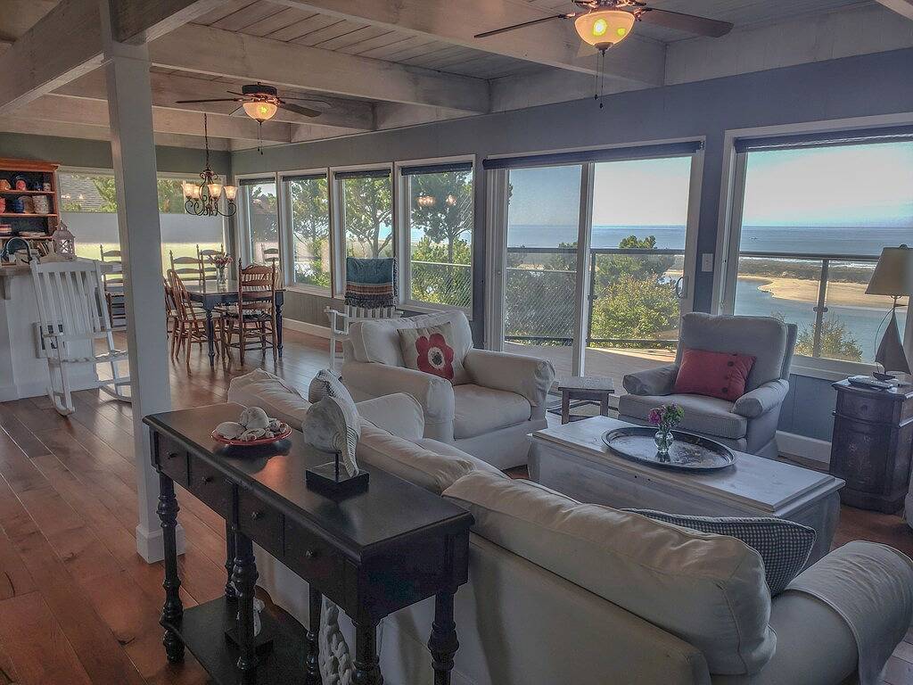 Immaculate home with breathtaking views of Netarts Bay and Ocean! in Netarts, Tillamook County