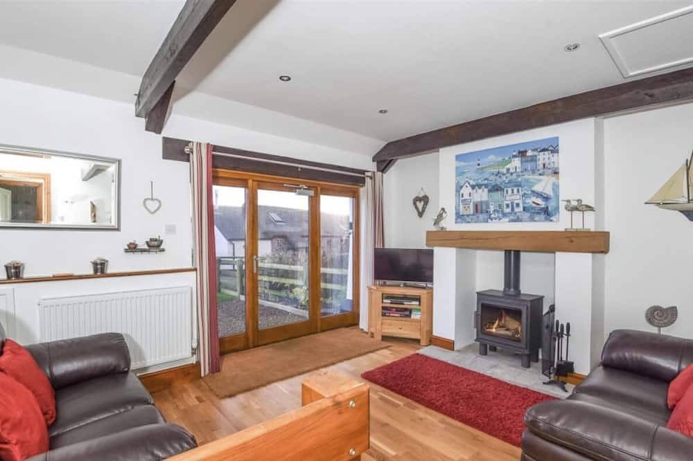 \"Driftwood\" A cosy cottage in Hartland, on the edge of Coastal path. in Hartland Devon Heritage Coast