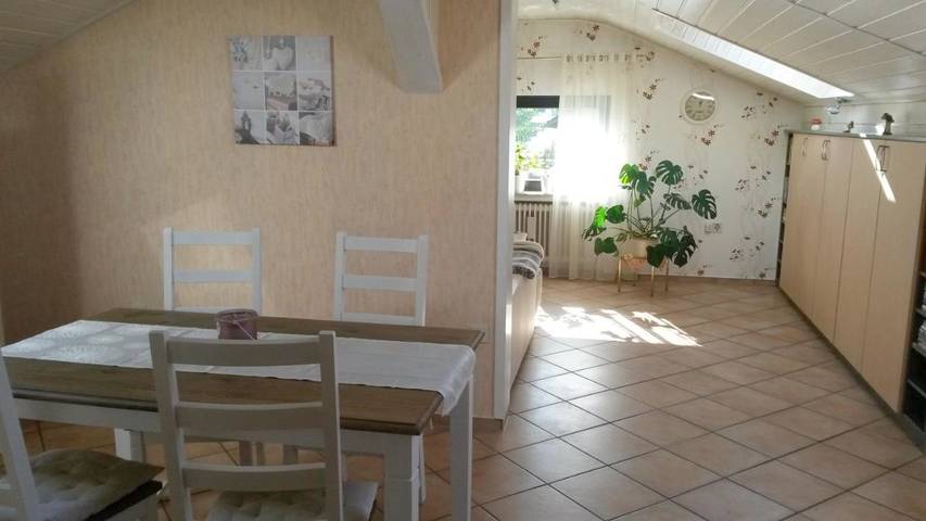 Ferienwohnung für 3 Personen, mit Garten und Ausblick in Windeck