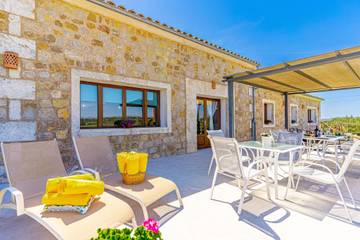 Villa in Sineu, Mallorca Inselmitte für 8 