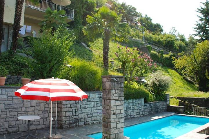 Ferienhaus für 6 Personen, mit Garten in Lugano