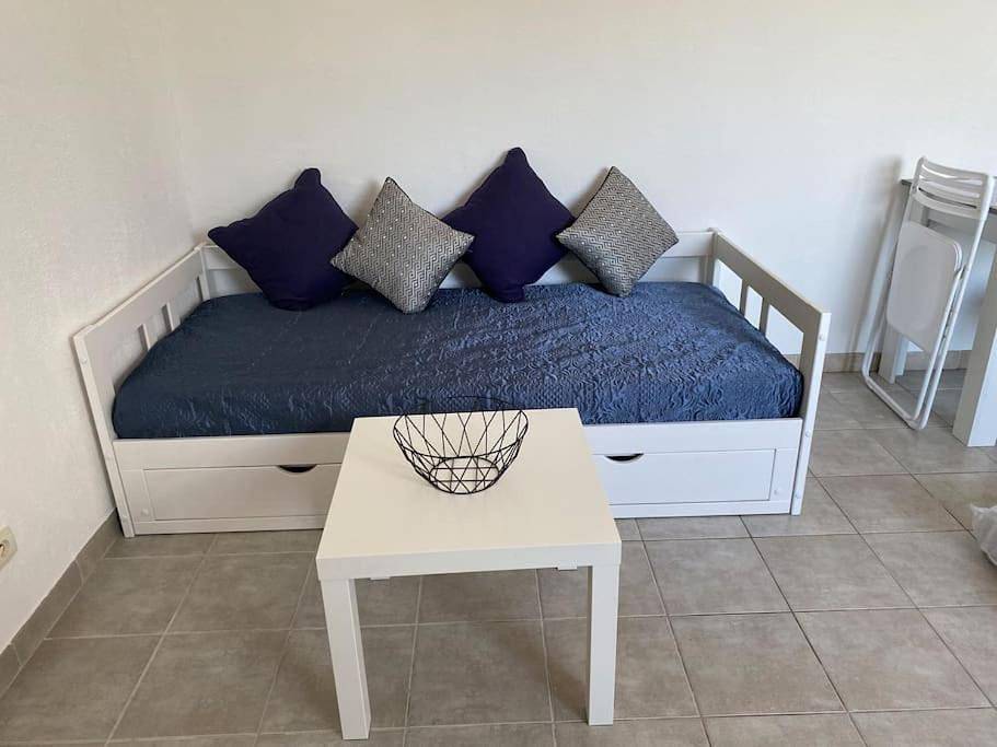 Appartement entier, One-Bedroom Apartment in Le Pontet, Vaucluse