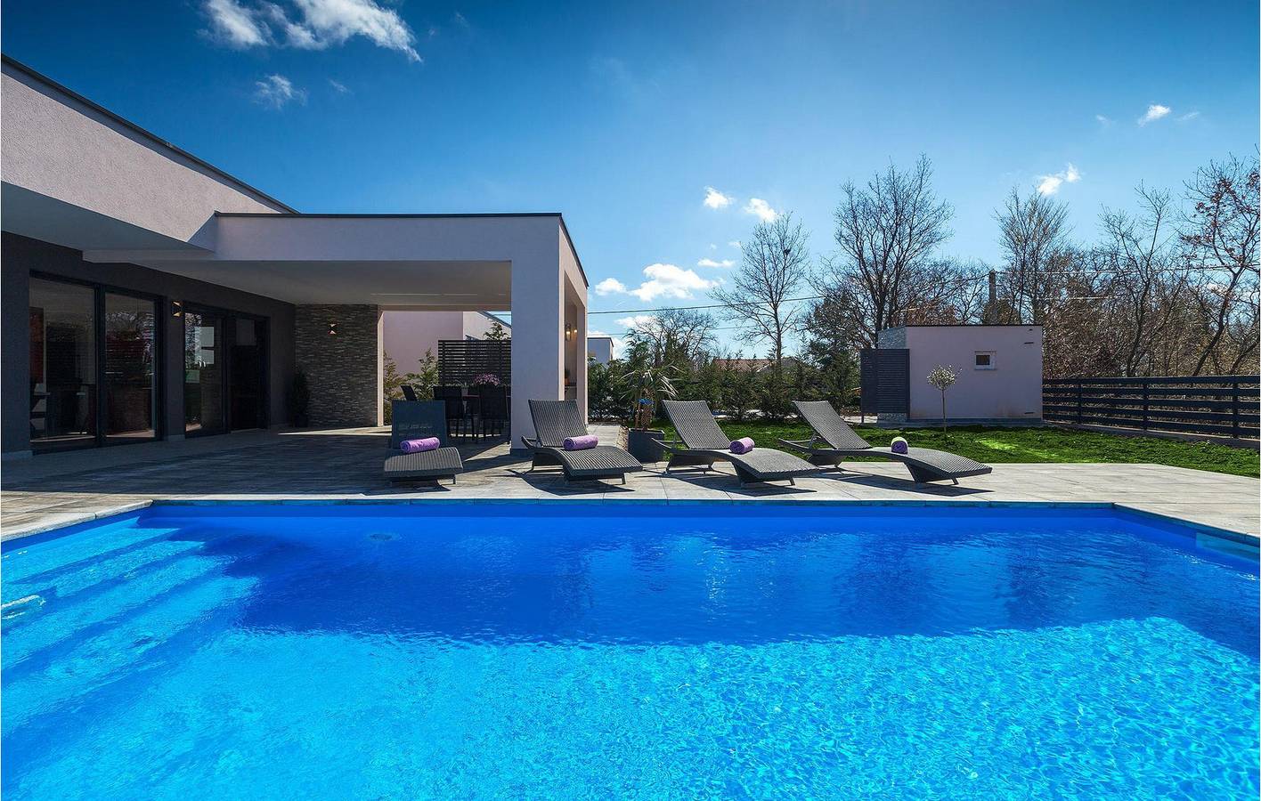 Holiday home for 6 people with garden in Paradiž (Svetvinčenat), Butkovići