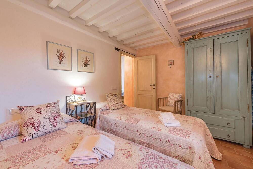Magnifique maison à Buti Pi avec piscine privée, utilisable à l'intérieur. in Buti, Province de Pise