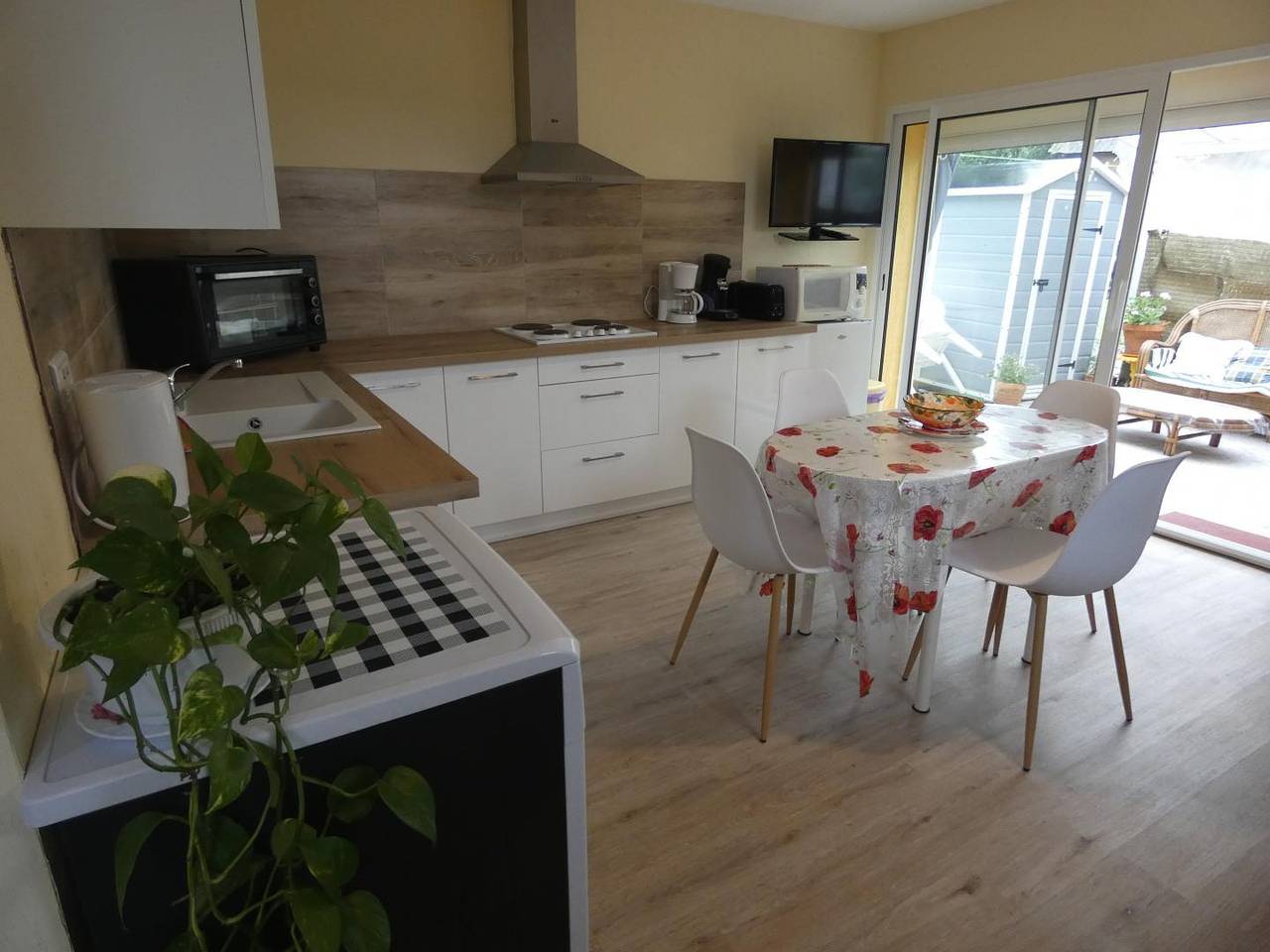 Gite Aux Fleurs in Hagetmau, Landes