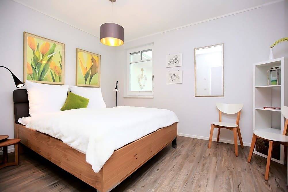 Ganze Wohnung, Ruhige zentrale Lage in Wustrow, Fischland