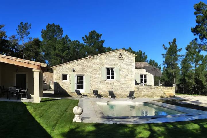Location de vacances pour 6 personnes, avec Jardin à Chantemerle-lès-Grignan