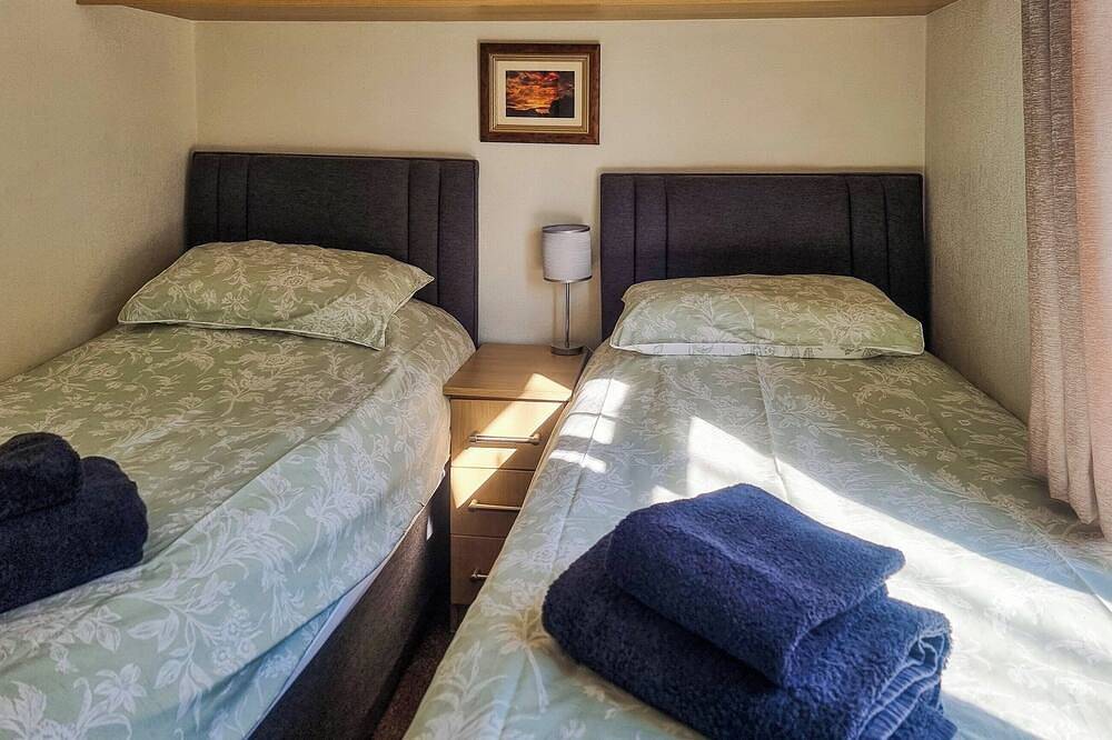2 bedroom accommodation in Troutbeck Bridge, near Windermere in White Cross Bay, Lake District