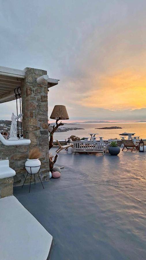 BnB für 2 Personen, mit Balkon und Terrasse sowie Garten auf Mykonos
