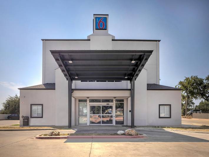 Apartamento entero, Amplia suite con 2 camas matrimoniales y cocina Nsmk in Cedar Park, Texas