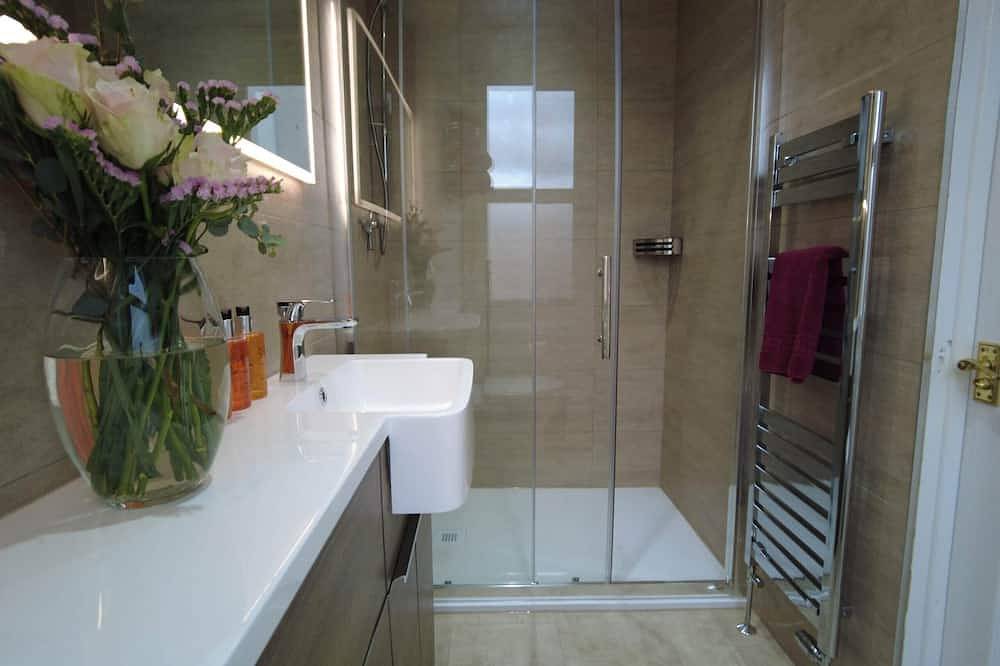 Suite-Grande-Bagno in camera-2 bedroom in Stirling e dintorni