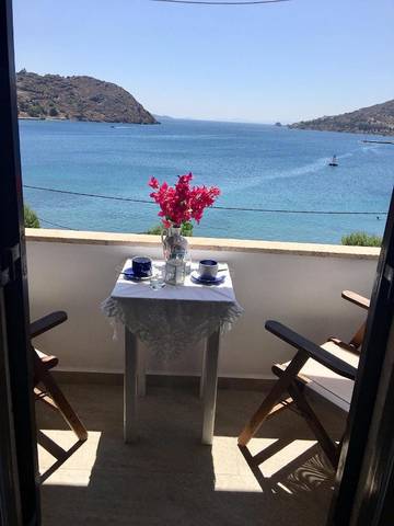 Gîte pour 2 personnes, avec balcon dans Patmos