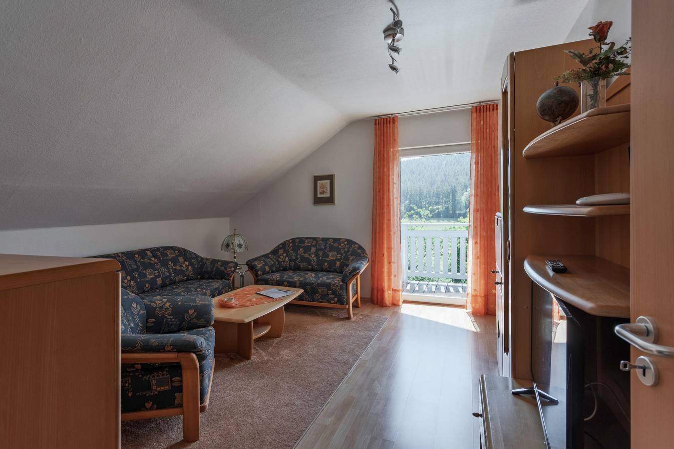 Ferienwohnung Regentalblick - Ferienwohung 60 qm in Miltach, Ostbayern