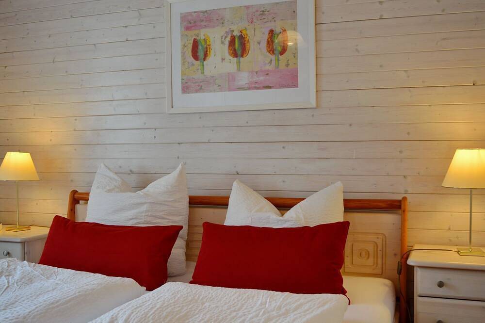 Haus Maja - Haus Maia - in ruhiger Lage nahe am Chiemsee und dem in Prien, Prien am Chiemsee