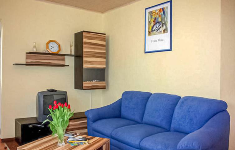 Ferienwohnung für 2 Personen, mit Terrasse und Garten in Lärz - 3
