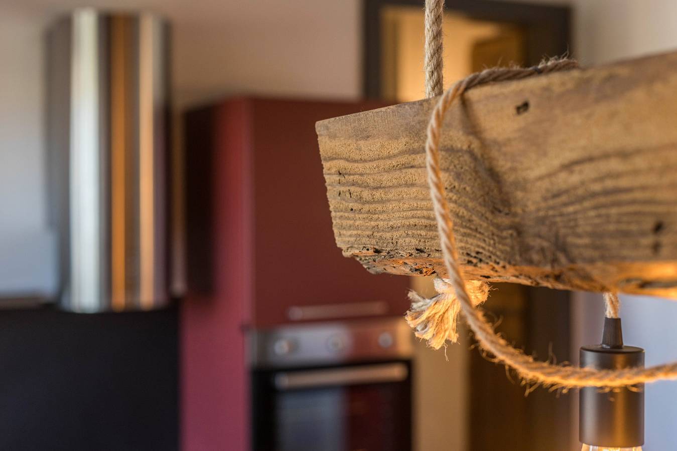 Ganze Wohnung, Große Ferienwohnung "Rovere" mit Wlan, Gemeinschaftsgarten und Pool in Rivoltella del Garda, Desenzano del Garda