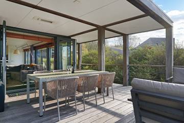 Villa for 6 Guests in Goeree-Overflakkee, North Sea Netherlands, Picture 2