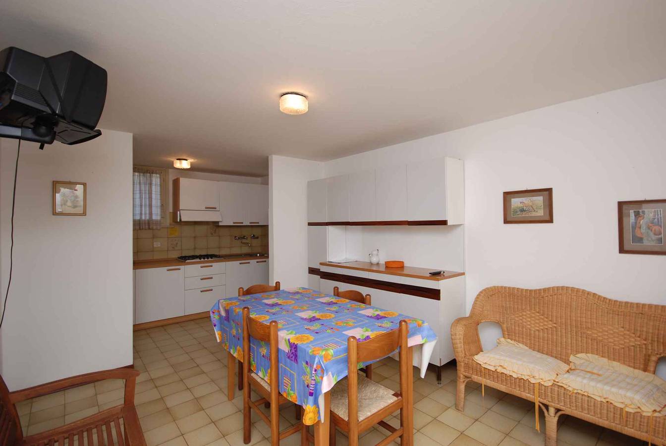 Apartamento vacacional entero, Apartamento vacacional con jardín in Lignano Pineta, Lignano Sabbiadoro