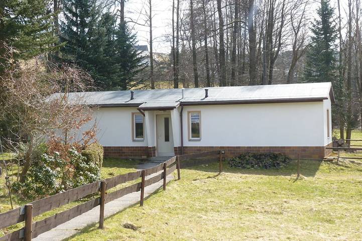 Ferienhaus für 4 Personen, mit Terrasse und Garten, mit Haustier