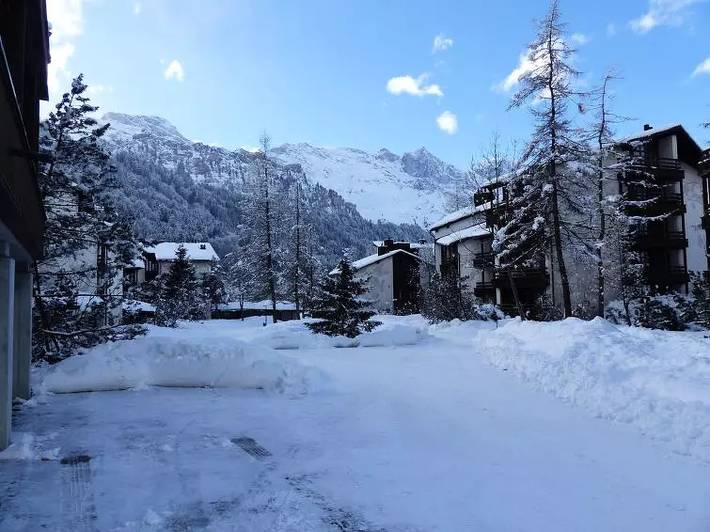 Ferienwohnung für 2 Personen, mit Pool und Sauna sowie Balkon in Engelberg