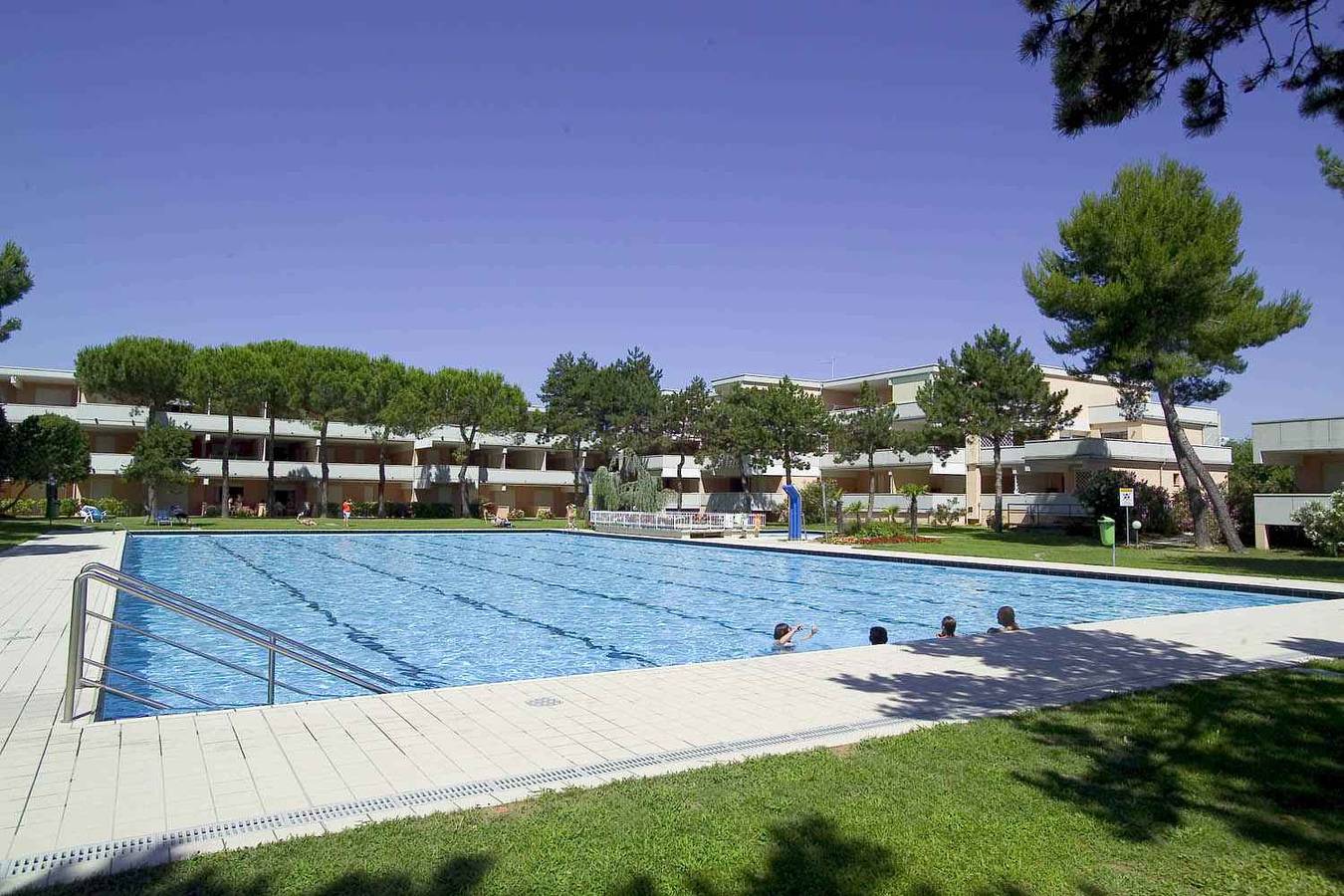 Ganze Ferienwohnung, Ferienwohnung mit Klimaanlage und Pool  in Bibione, Venedig Provinz