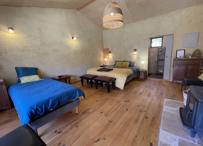 Chambre d’hôte pour 3 personnes, avec jardin