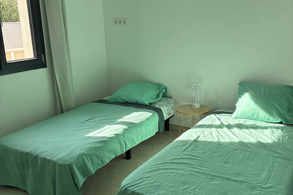 L'Oasis de Saint-Quentin in Saint-Quentin-la-Poterie, Nimes region