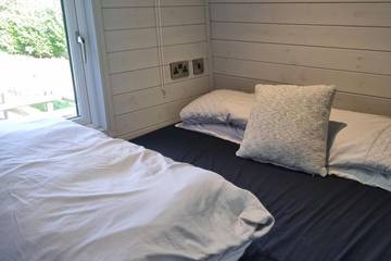 Chalet for 2 People in Powys, Wales, Photo 2